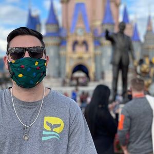 Meet your Posher, Ethan